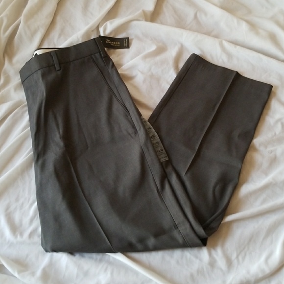 Dockers Other - NWT Dockers Refined Patterned Pant Relaxed Fit